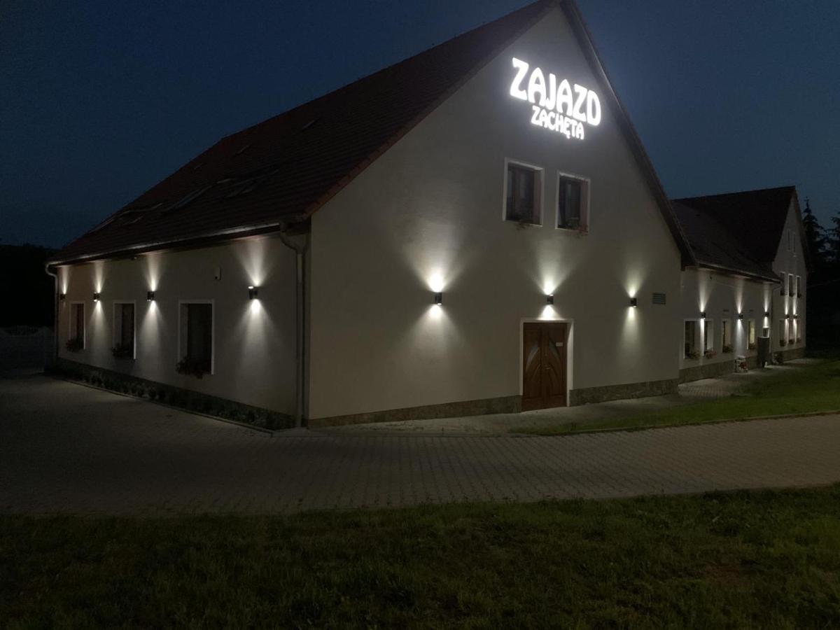 קאמיינה גורה Zajazd Zacheta מראה חיצוני תמונה